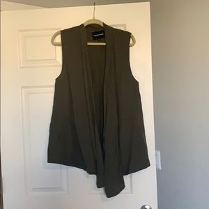 ⏰ MOVING SALE | Who what wear wrap